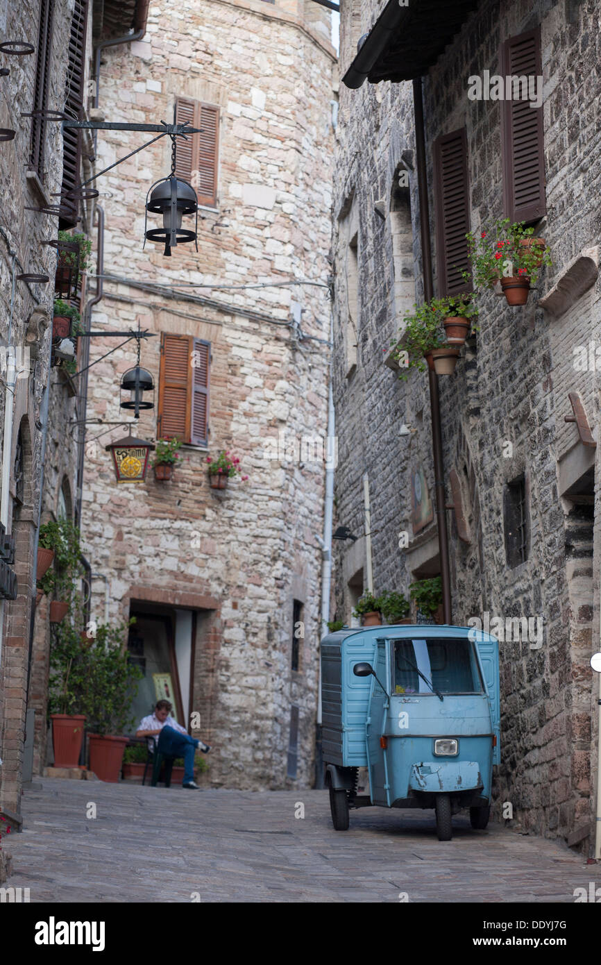 Mini van in Assisi Italien Stockfoto