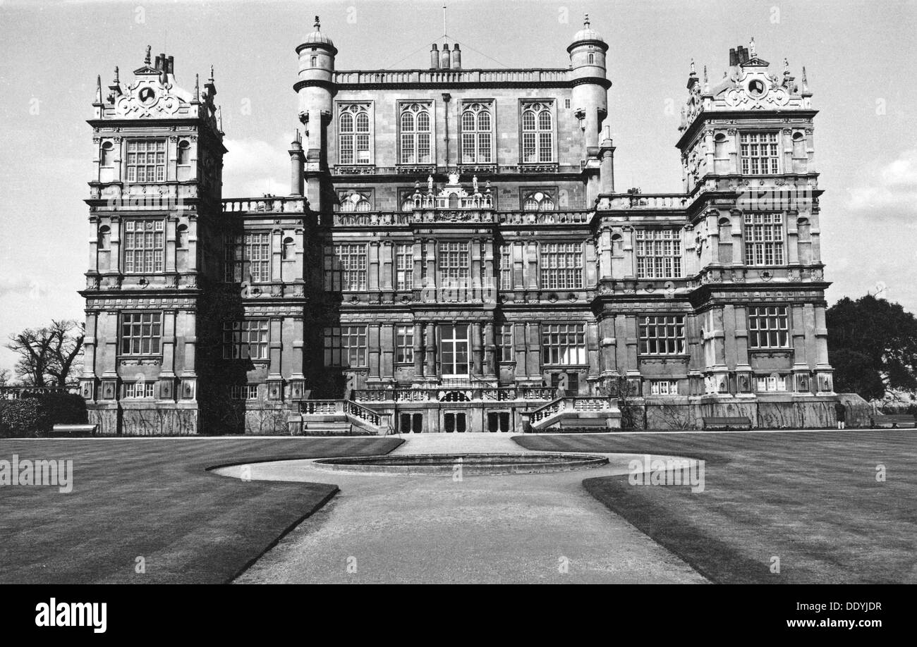 Wollaton Hall, Nottingham, Nottinghamshire, April 1975. Künstler: MW Gerste Stockfoto