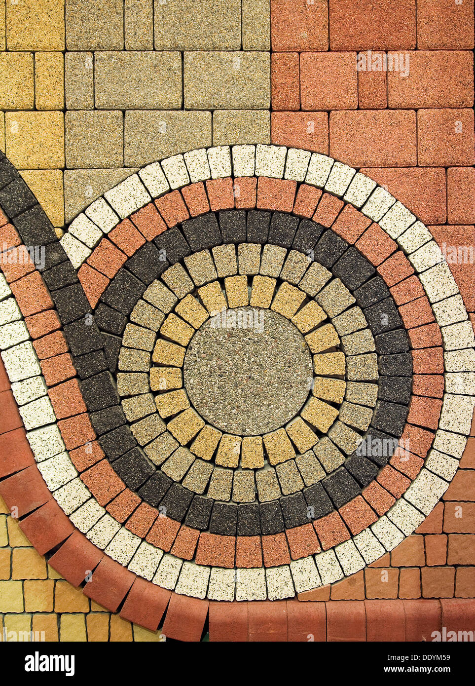 Stein-Mosaik besteht aus verschiedenen farbigen Steinen, Bauma 2010, internationale Handel Messe für Baumaschinen, München Stockfoto