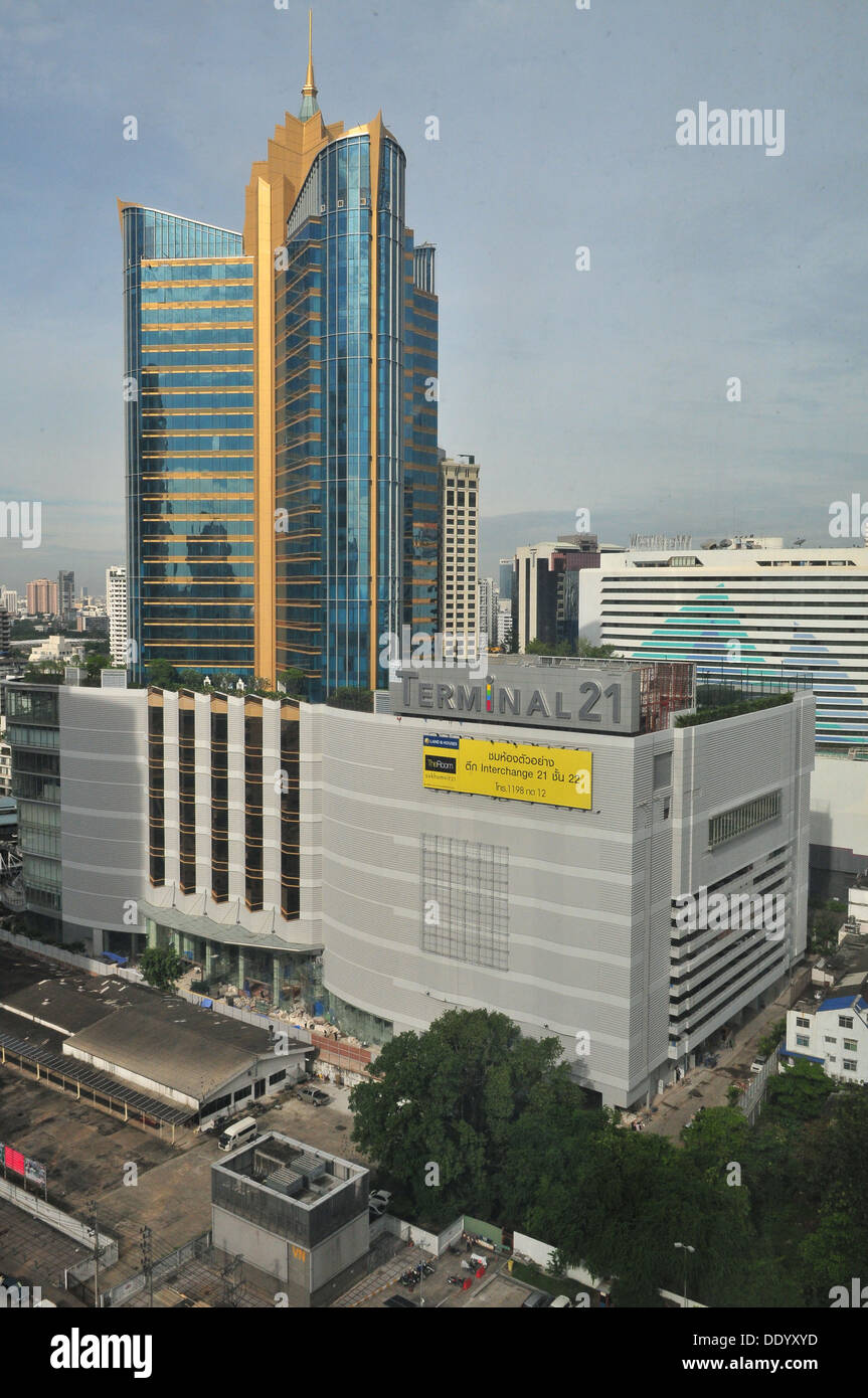 Terminal 2 ist eine neue shopping-Komplex an der Sukhumvit Road, in der Nähe der Kreuzung Asoke, Bangkok, Thailand. Stockfoto