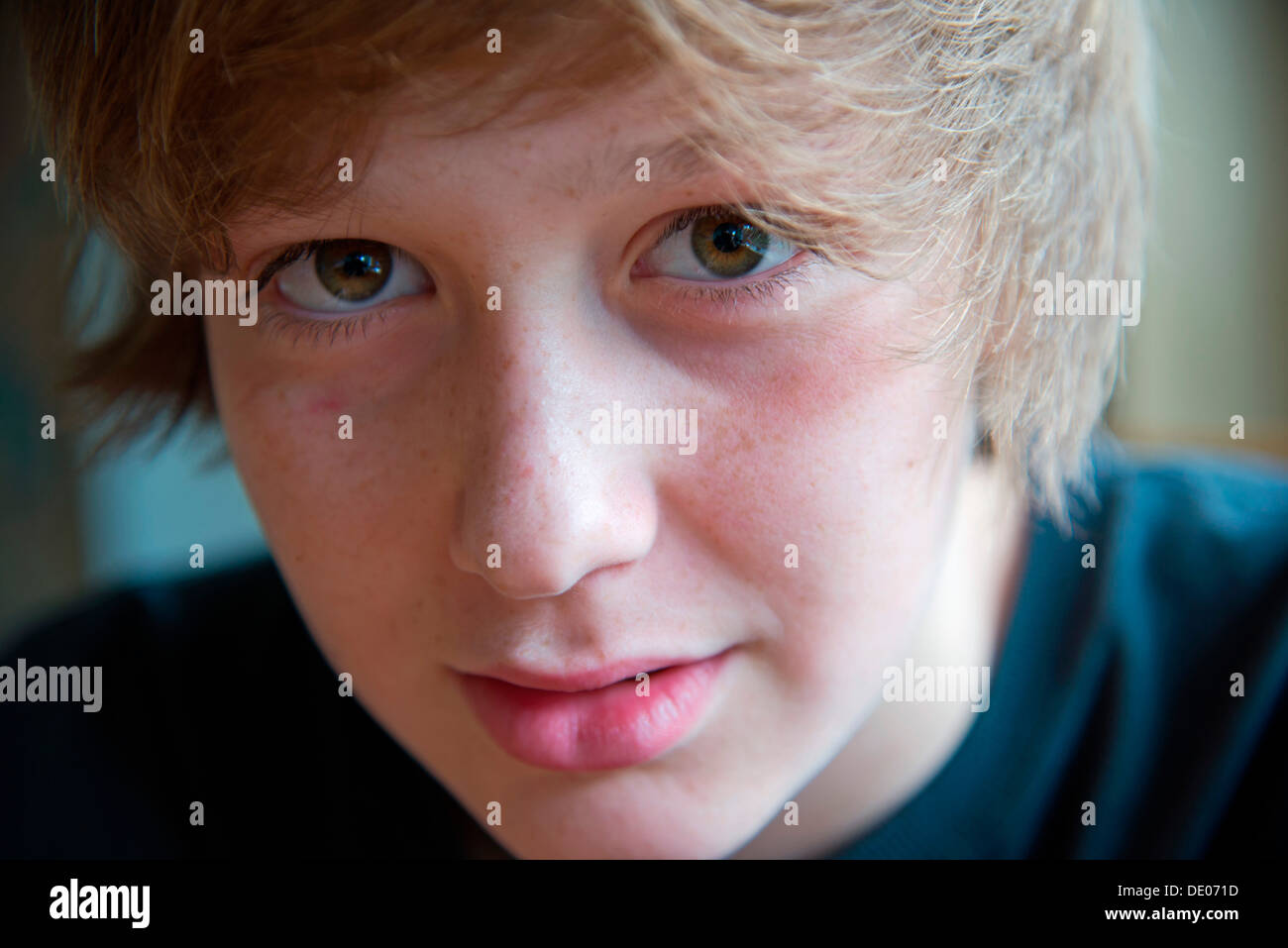 Junge, 12 Jahre, portrait Stockfoto