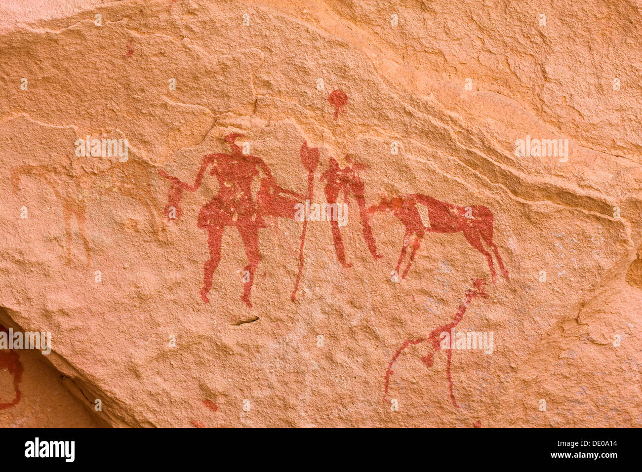 Prähistorische Felszeichnungen in Awis Tal, Akakus Gebirge, libysche Wüste, Libyen, Sahara, Nordafrika, Afrika Stockfoto