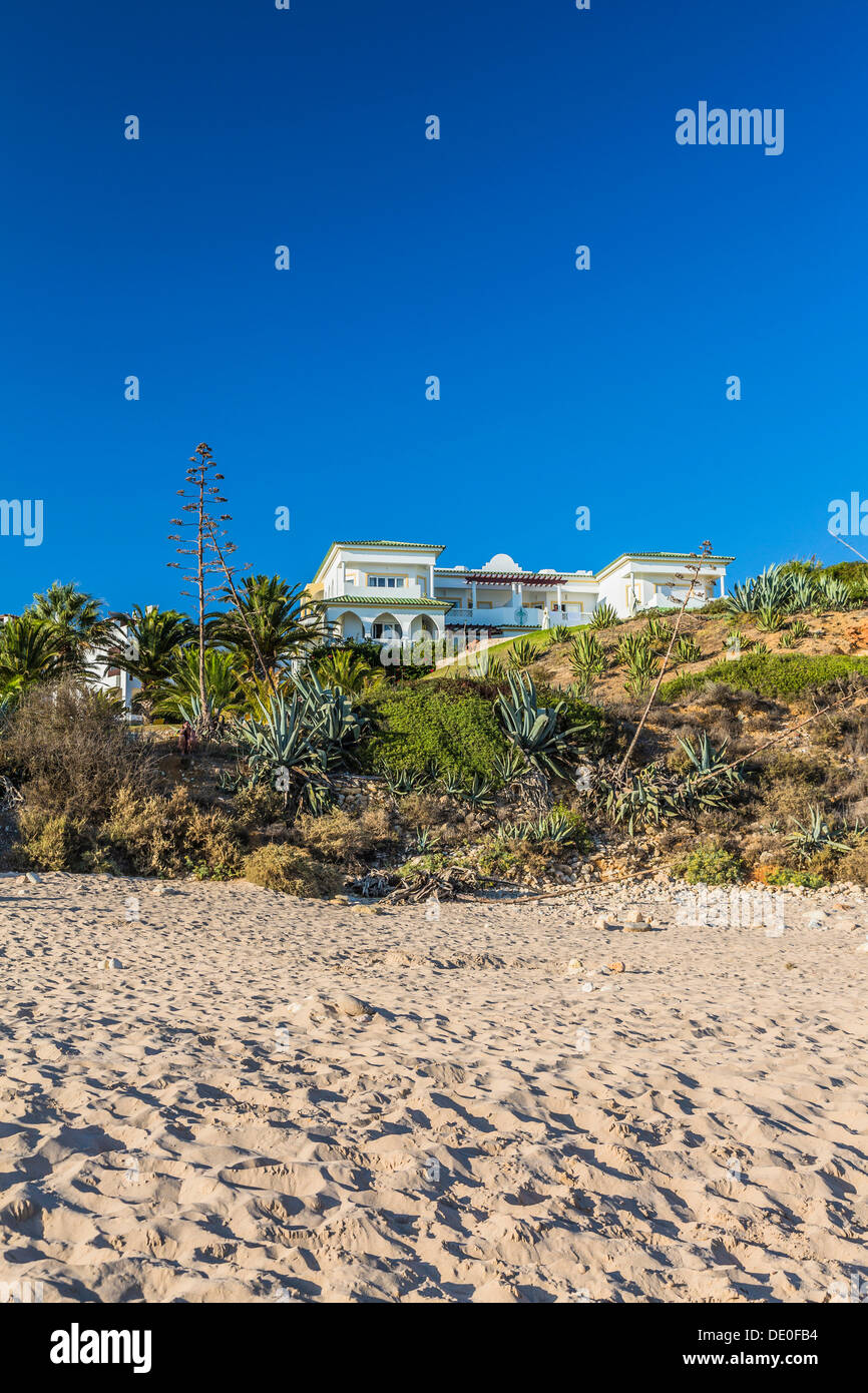 Hotel Komplex, Strand, Praia do Porto de Mós, Algarve, Portugal, Europa Stockfoto
