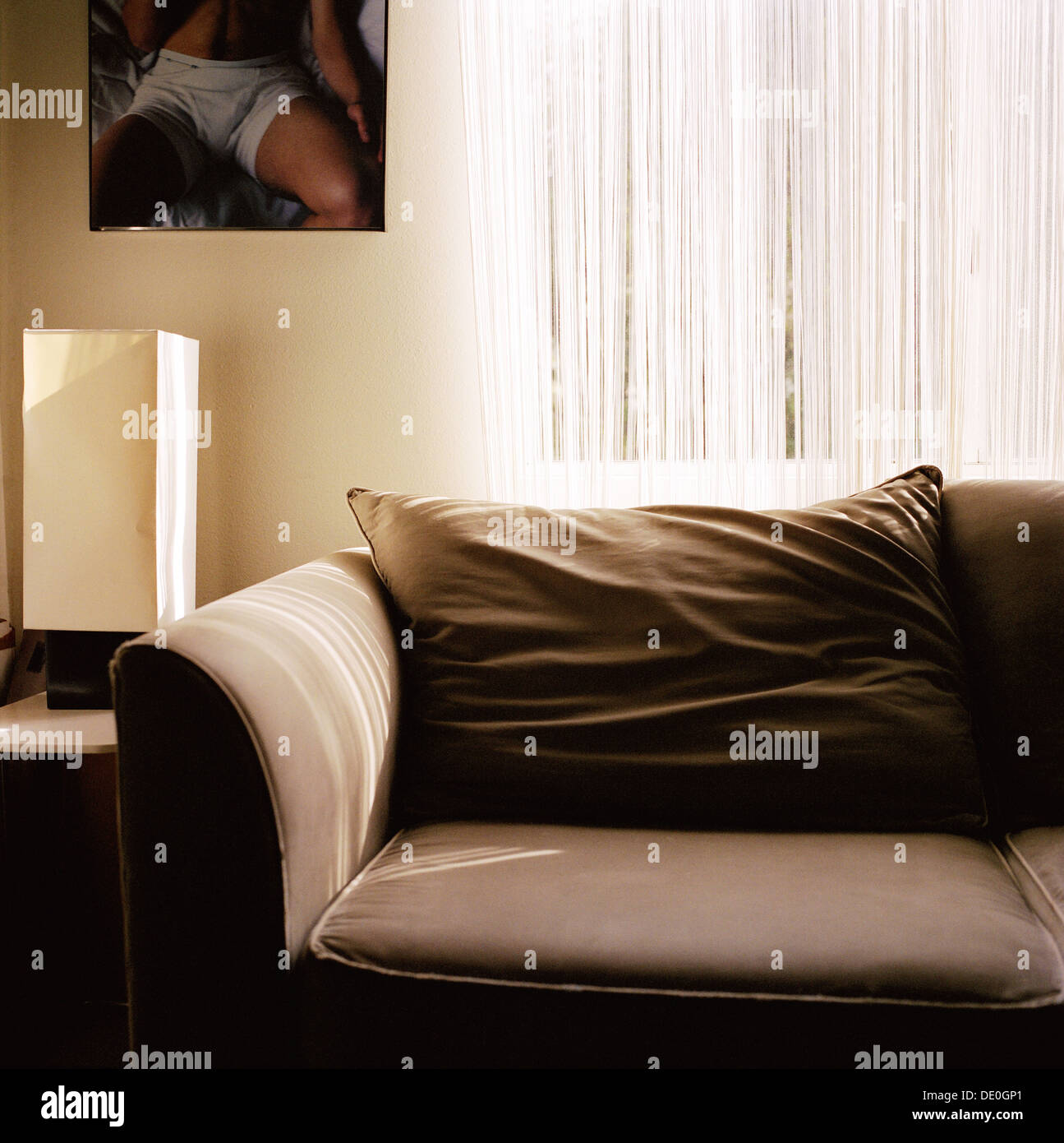 Leere Sofa im Wohnzimmer Stockfoto