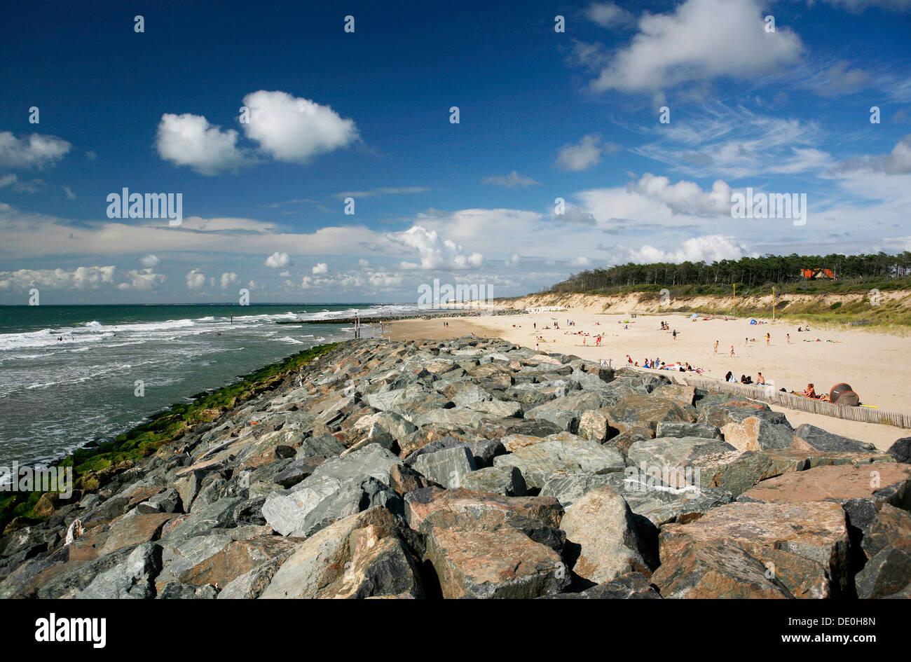 Strand, Atlantik Küste in der Nähe von Soulac-sur-Mer, Region Aquitanien, Gironde, Frankreich, Europa Stockfoto