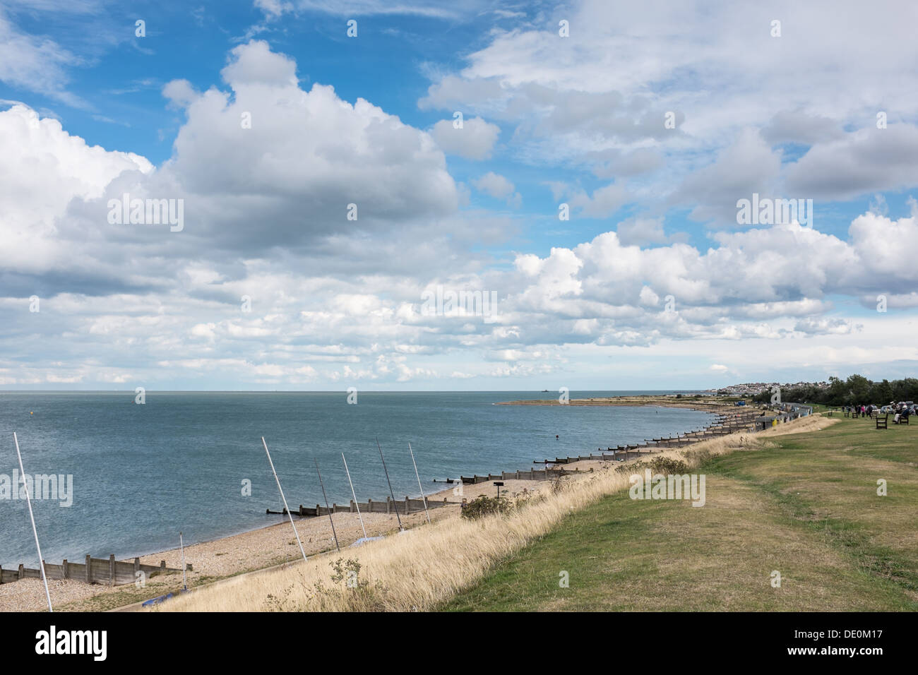 Der Strand & Meer, Tankerton / Whitstable Kent UK. Stockfoto