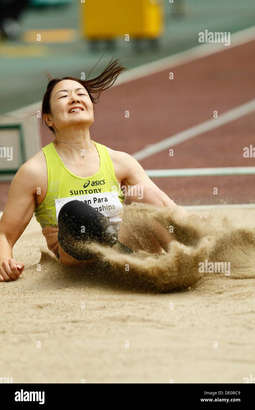 Mami Sato (JPN), 2. Juni 2012 - Leichtathletik: 2012 Japan Para Championships, Weitsprung Frauen - F42/44 im Nagai-Stadion, Osaka, Japan. © AFLO SPORT/Alamy Live-Nachrichten Stockfoto
