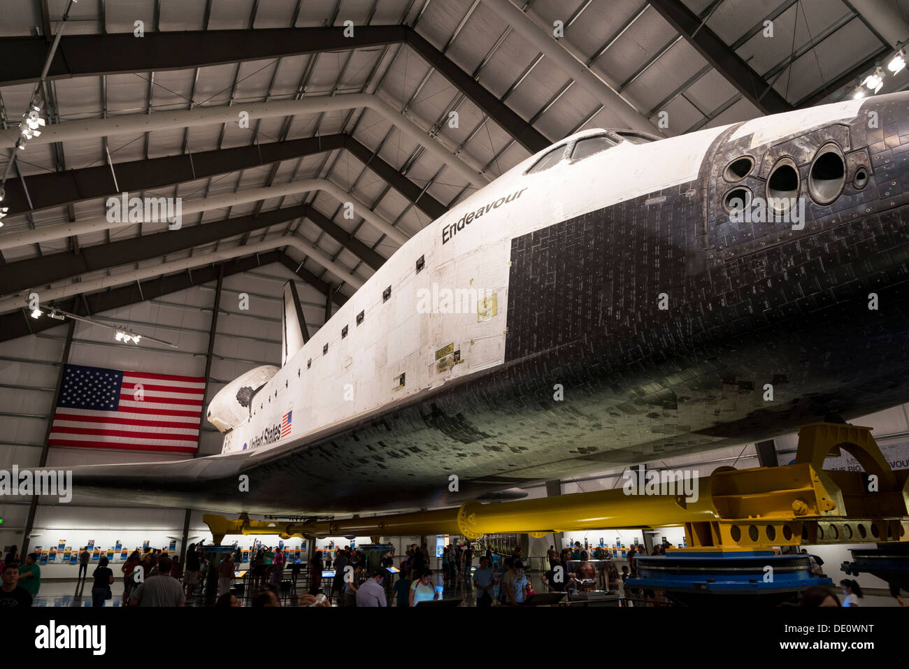 Ein Blick auf das Space Shuttle Endeavour im California Science Center in Los Angeles. Stockfoto