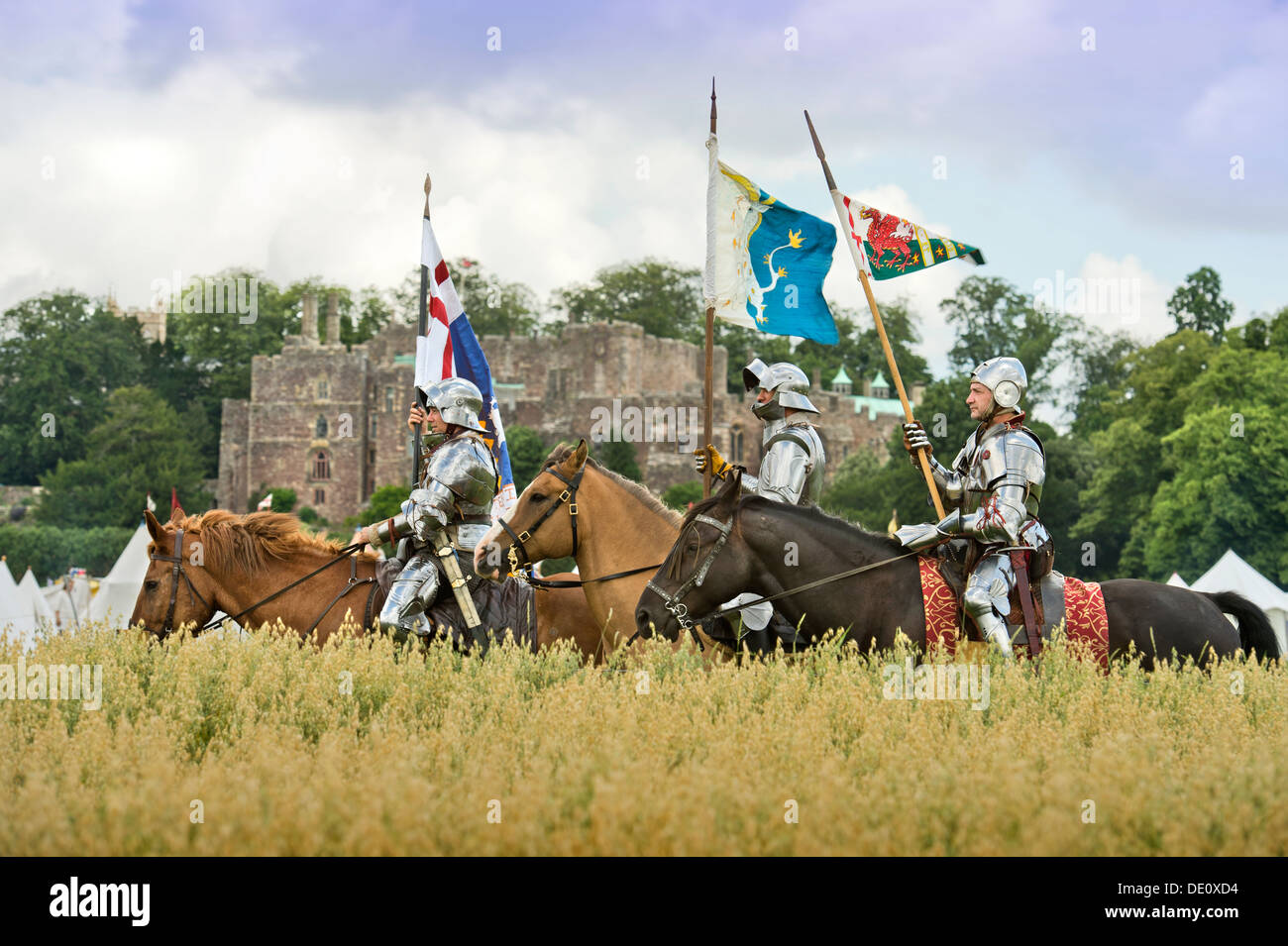 Der "Berkeley Scharmützel" mittelalterliche Re-Enactments in Berkeley Castle in der Nähe von Gloucester wo der 500. Jahrestag der Schlacht von Fl Stockfoto