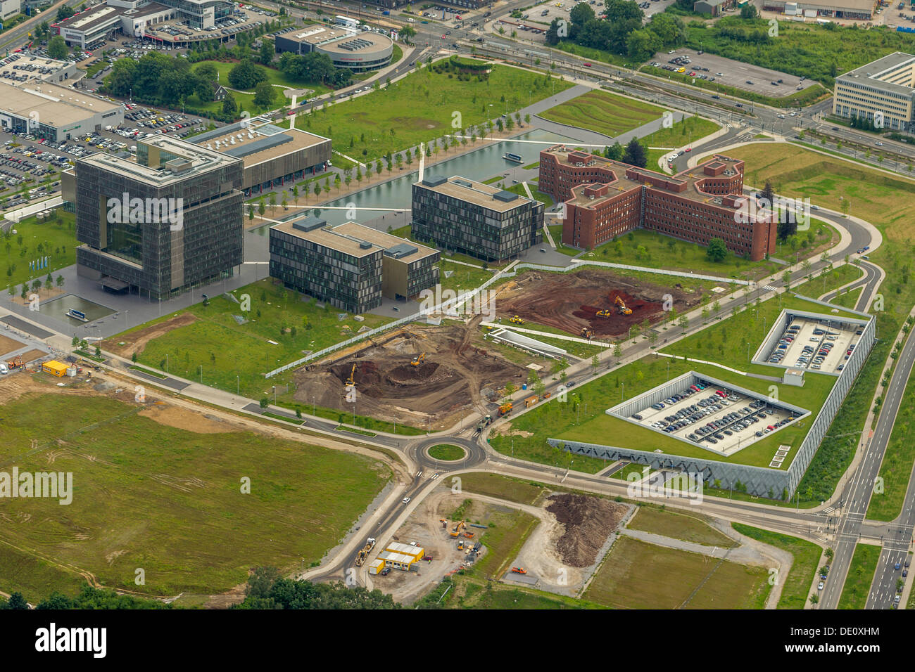 Luftaufnahme, Krupp-Gürtel, angelegten Park mit ThyssenKrupp Headquarter, Essen, Ruhrgebiet, Nordrhein-Westfalen Stockfoto