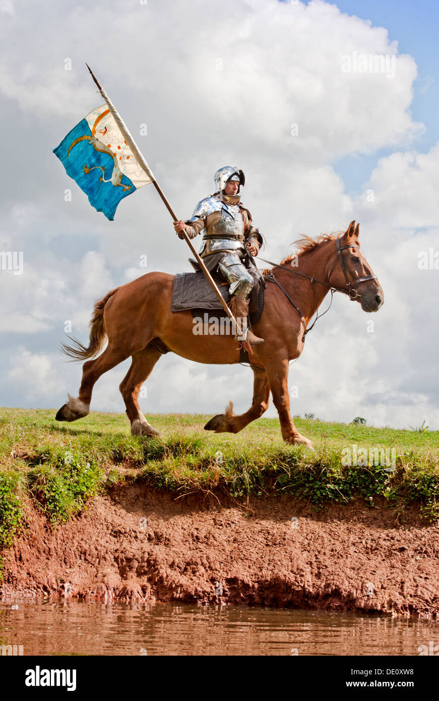Der "Berkeley Scharmützel" mittelalterlichen Reinactments in Berkeley Castle in der Nähe von Gloucester wo der 500. Jahrestag der Schlacht von Fl Stockfoto