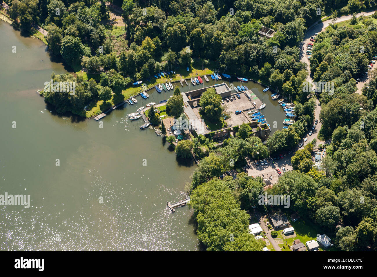 Luftaufnahme von Haus Scheppen aufbauend auf See Baldeneysee, Essen, Ruhrgebiet, Nordrhein-Westfalen Stockfoto