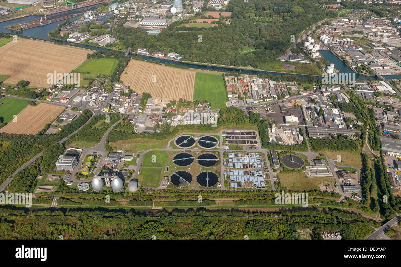 Luftbild, Deusen Emscherklaeranlage Kläranlage, Huckarde, Dortmund, Ruhrgebiet, Nordrhein-Westfalen Stockfoto