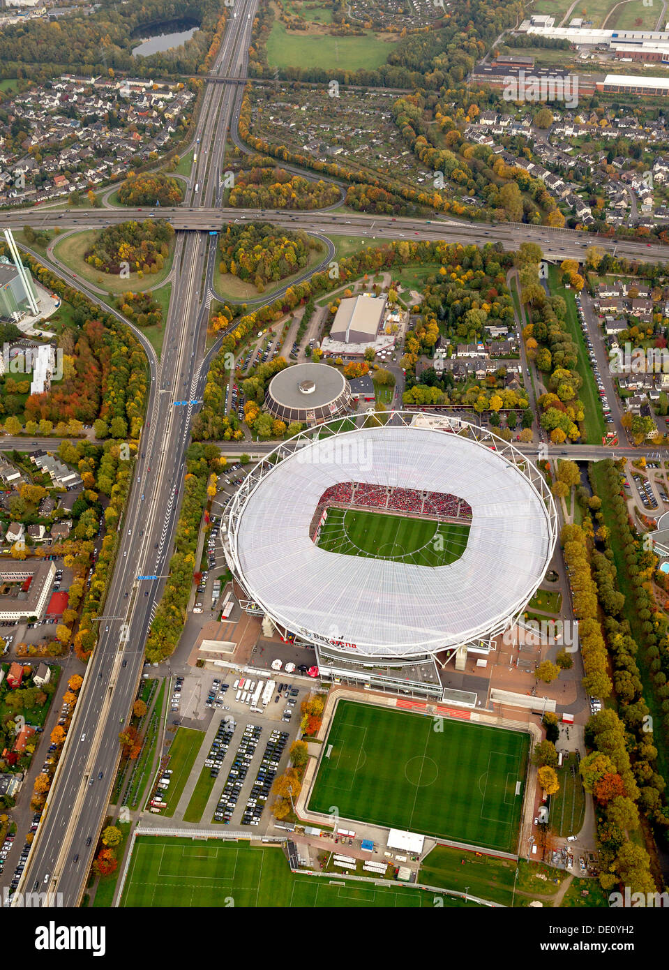 Luftbild, Stadion BayArena, Leverkusen, Rheinland, Nordrhein-Westfalen Stockfoto