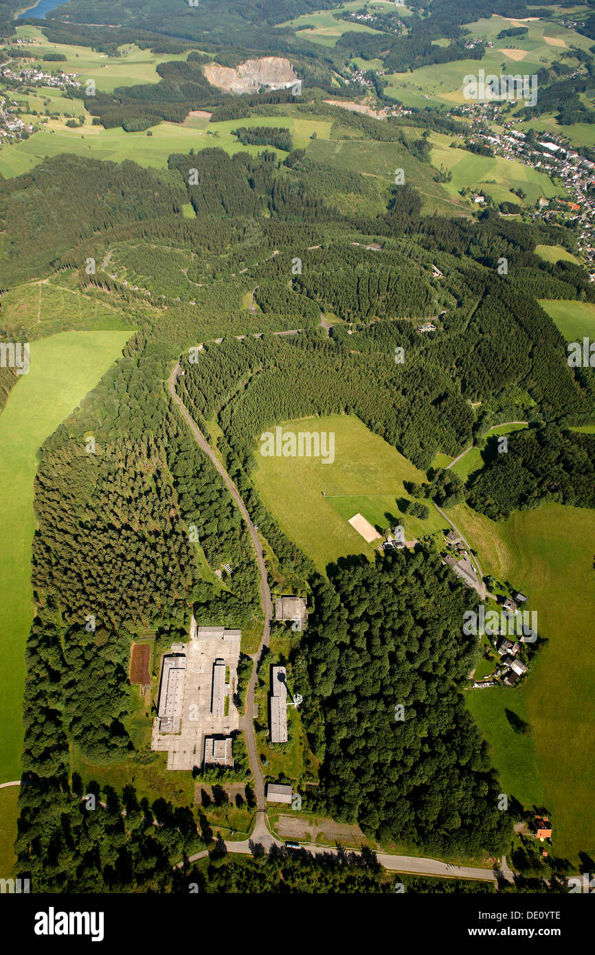 Luftaufnahme, ehemalige Kaserne, vorgeschlagenen Standort für ein forensisches Institut, Reichshof, Oberbergisches Land/region Stockfoto