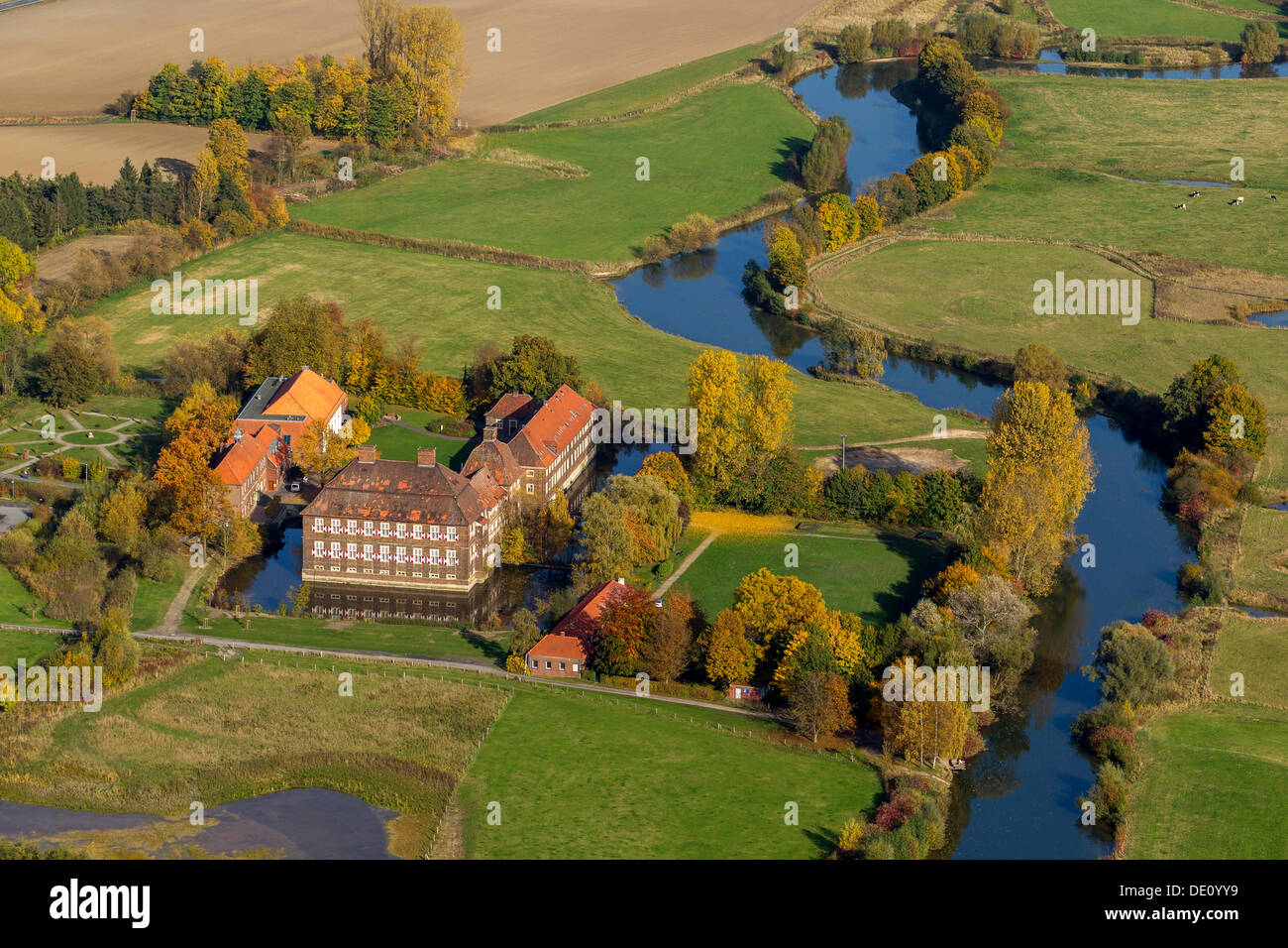 Antenne-anzeigen, Schloss Oberwerries, ein Wasserschloss, das Standesamt Hamm, Hamm, Ruhrgebiet, Nordrhein-Westfalen Stockfoto