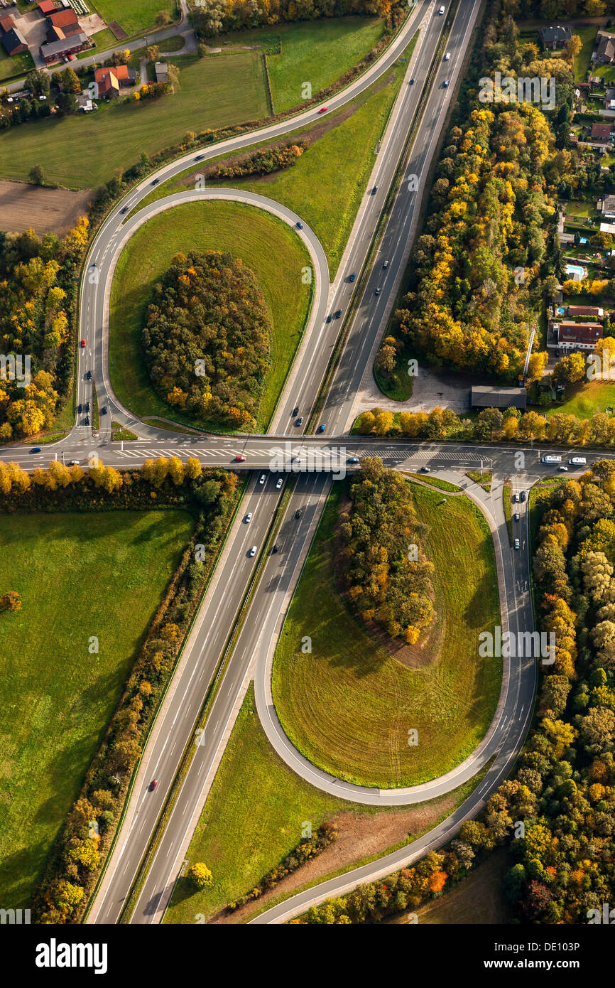 Luftaufnahme, Autobahn A1, Ausfahrt Bergkamen Werne, Hamm, Ruhrgebiet,  Nordrhein-Westfalen Stockfotografie - Alamy