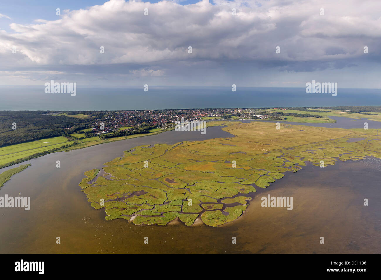 Antenne zu sehen, Grosser Kirr Insel, Barther Bodden Lagune, Pruchten, Ostsee Stockfoto