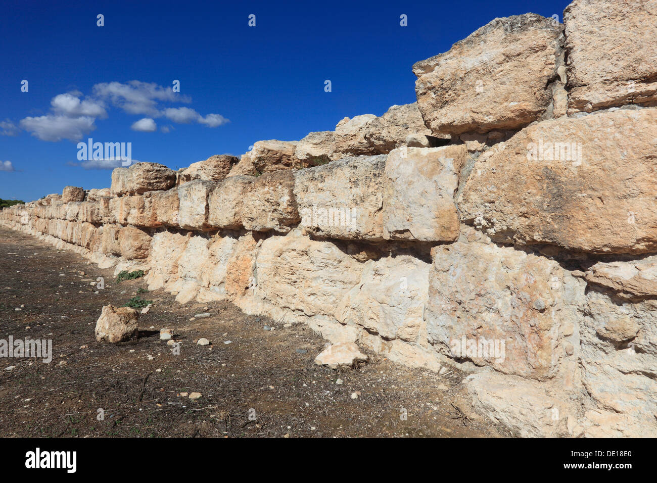 Zypern, Kourion, assyrische Ku-ri-i, antike griechische, lateinische, Curium, historischen, alten Website, alte Wand im Stadion Stockfoto