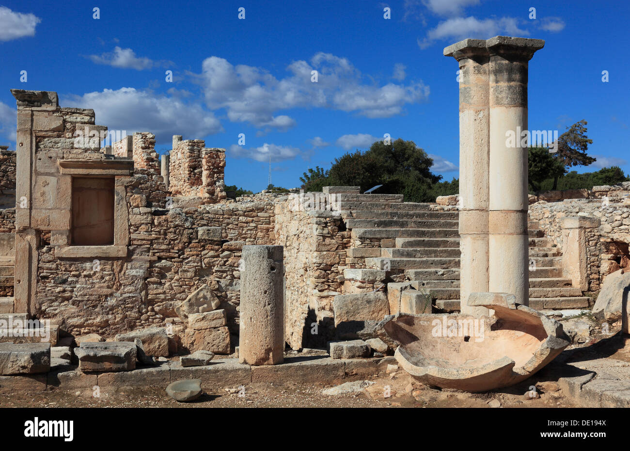 Zypern, Kourion, assyrische Ku-ri-i, antike griechische, lateinische Curium Hylates Heiligtum des Apollo, Reste von Hylatesheiligtums, histor Stockfoto