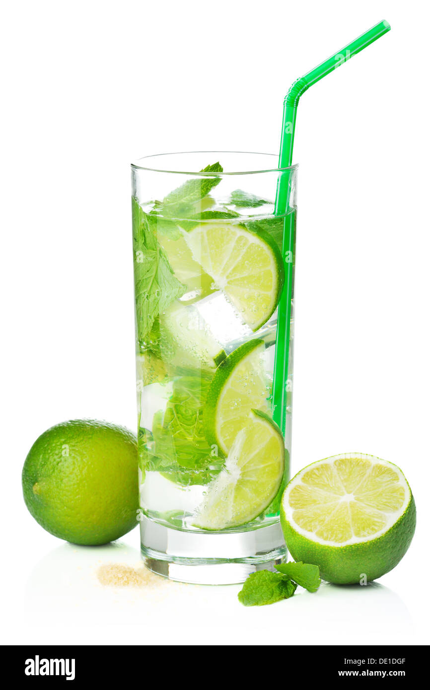 frischen Mojito cocktail isoliert Stockfoto