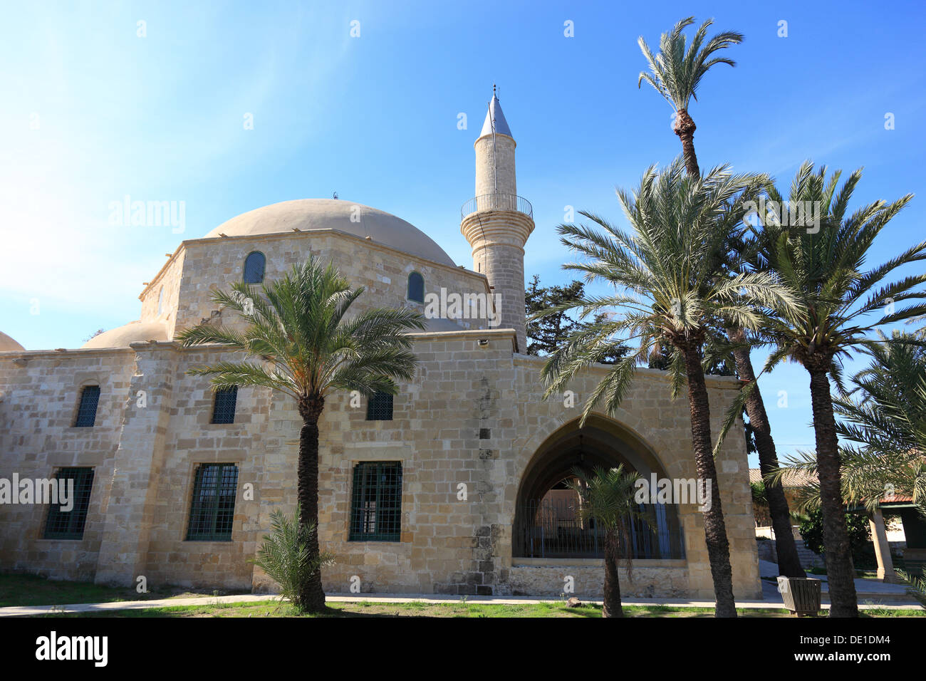 Zypern, Chala Sultan Tekke Moschee Hala Sultan Tekke Moschee gebaut im Jahre 1816 ist ein Salzsee mit dem gleichen Namen. Es befindet sich ca. 5 Stockfoto