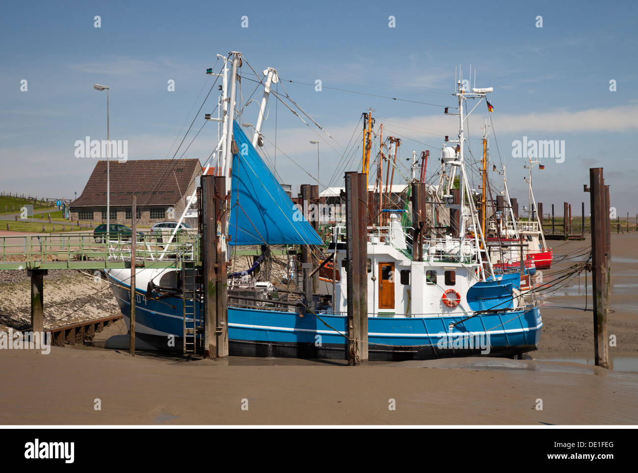 Geographie/Reisen, Deutschland, Niedersachsen, Friesland, Butjadingen, Fedderwardersiel, Fischerboot im Hafen, Additional-Rights - Clearance-Info - Not-Available Stockfoto