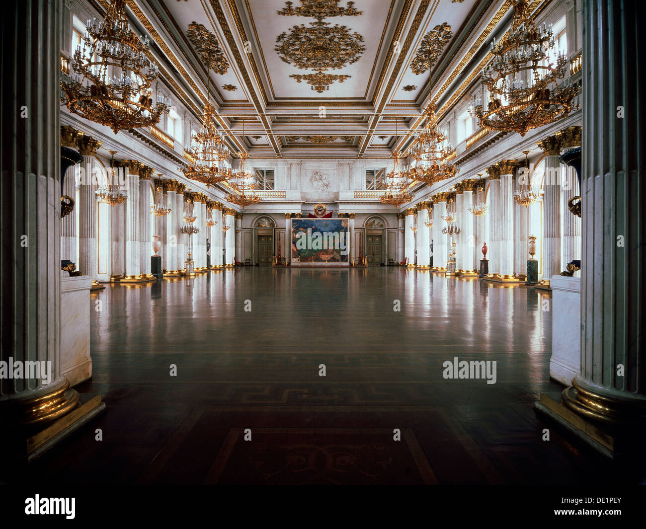 "Die George Hall (große Thronsaal) im Winterpalais", 1837-1842.  Künstler: Giacomo Antonio Domenico Quarenghi Stockfoto