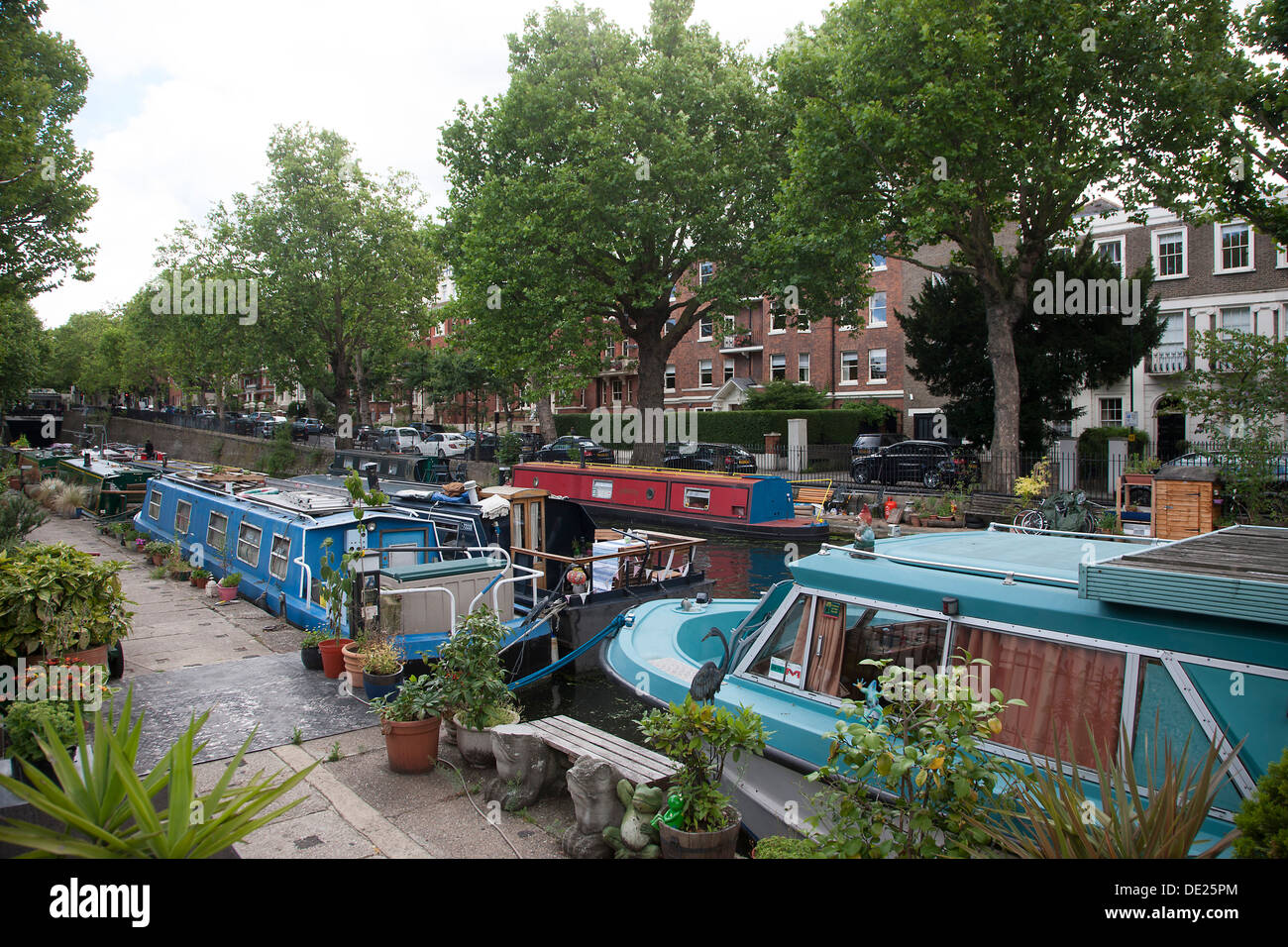 Regents Canal zwischen kleinen Venedig und London Camden Lock Stockfoto