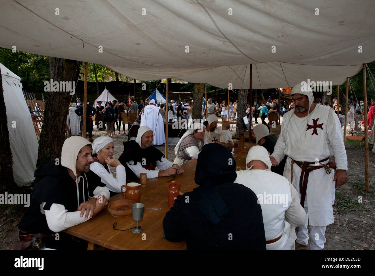 Europa, Italien, Emilia Romagna, Castell'Arquato, historisches Reenactment, Mittelalter, Natur, Reisen, traditionelle, Tag, Stockfoto