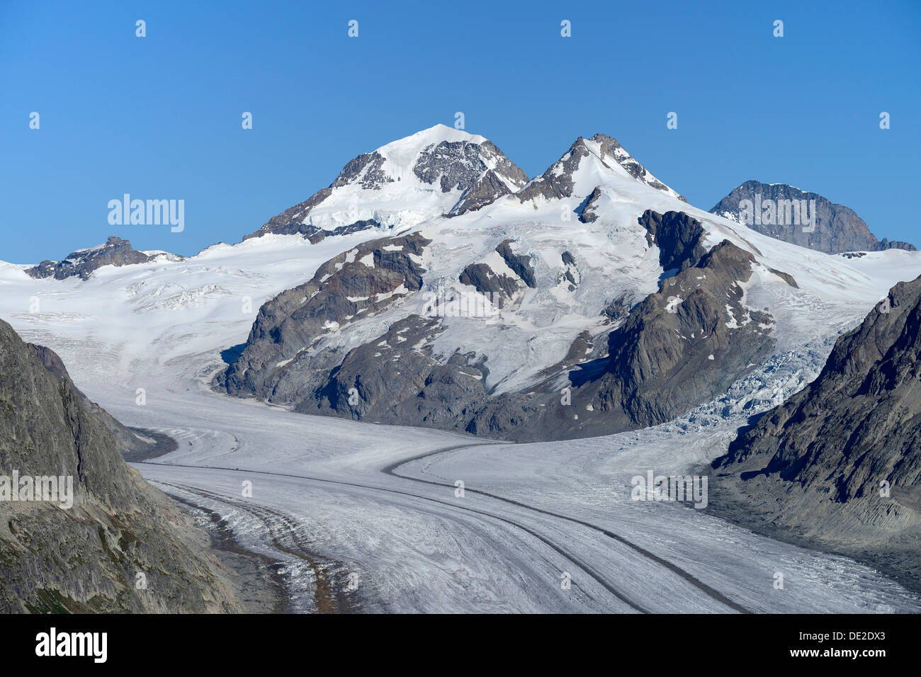 Grossen Aletschgletschers hinter Mt. Eiger, Moench MT und Mt. Jungfrau, UNESCO World Heritage Site Schweizer Alpen Jungfrau-Aletsch Stockfoto