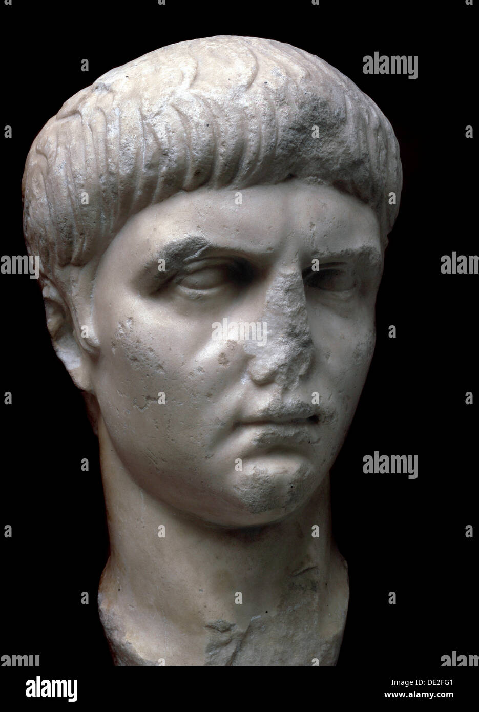 Marmor portrait Büste des römischen Kaisers Nero, 1. Jahrhundert. Artist: Unbekannt Stockfoto
