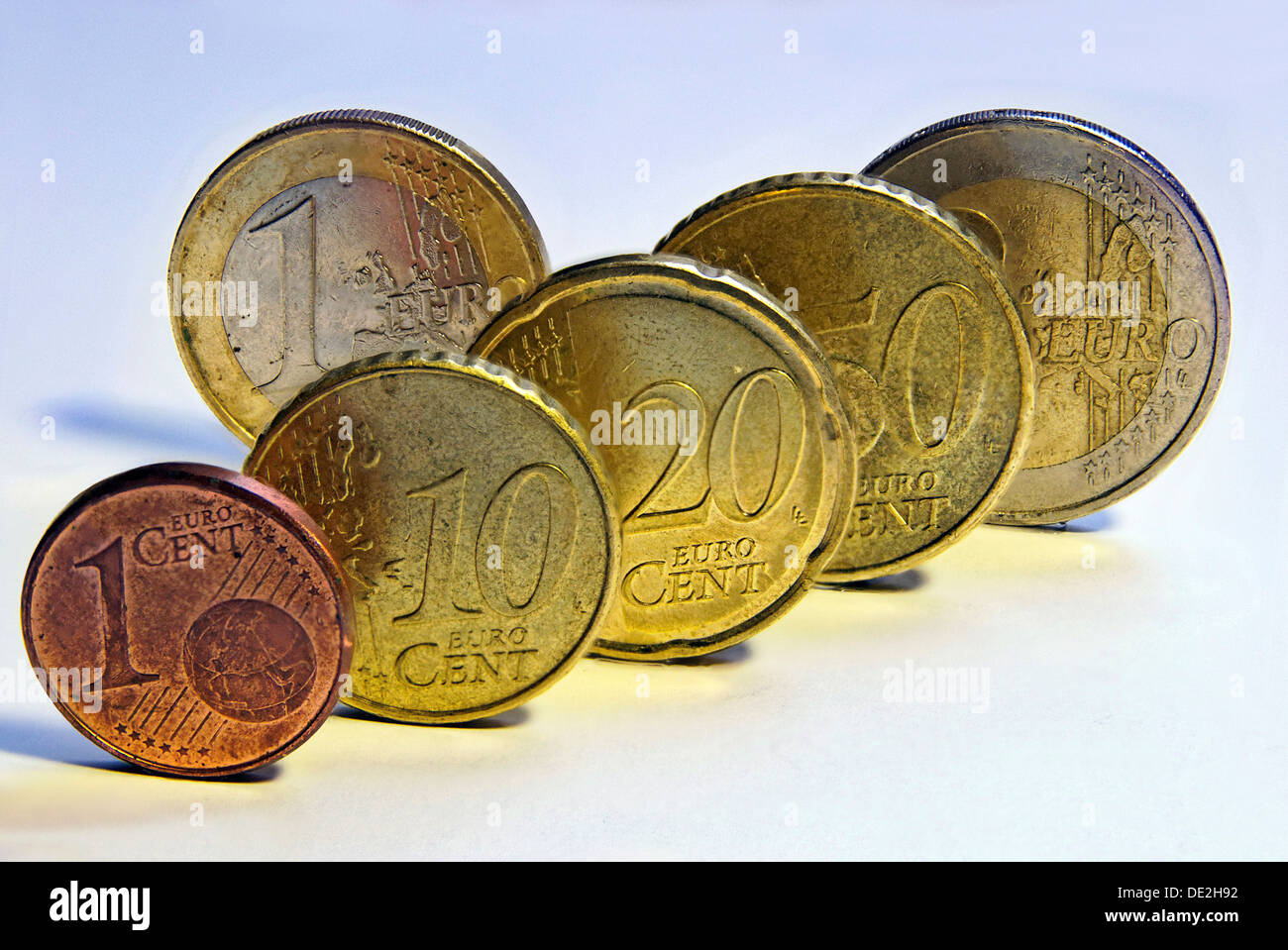 Euro-Münzen, 1 Cent, 10 Cent, 20 Cent, 50 Cent, 1 Euro und 2 Euro Stockfoto