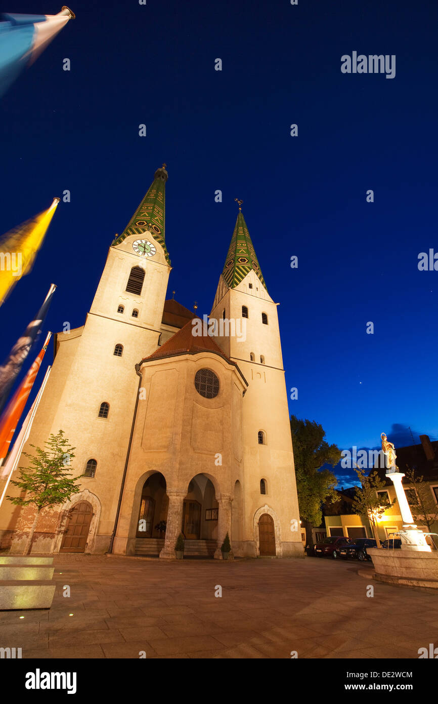 Rathaus, historischer Stadtteil Beilngries bei Nacht, Beilngries, Altmühltal, Bayern Stockfoto