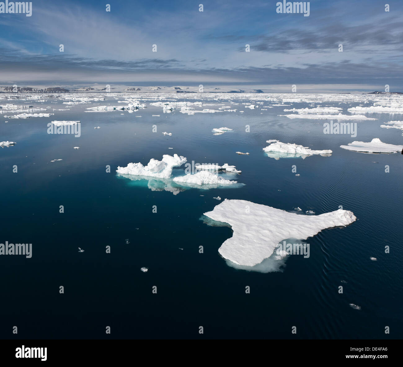 Eisberge, Hinlopen Strait, Spitzbergen Island, Spitzbergen, Norwegen Stockfoto