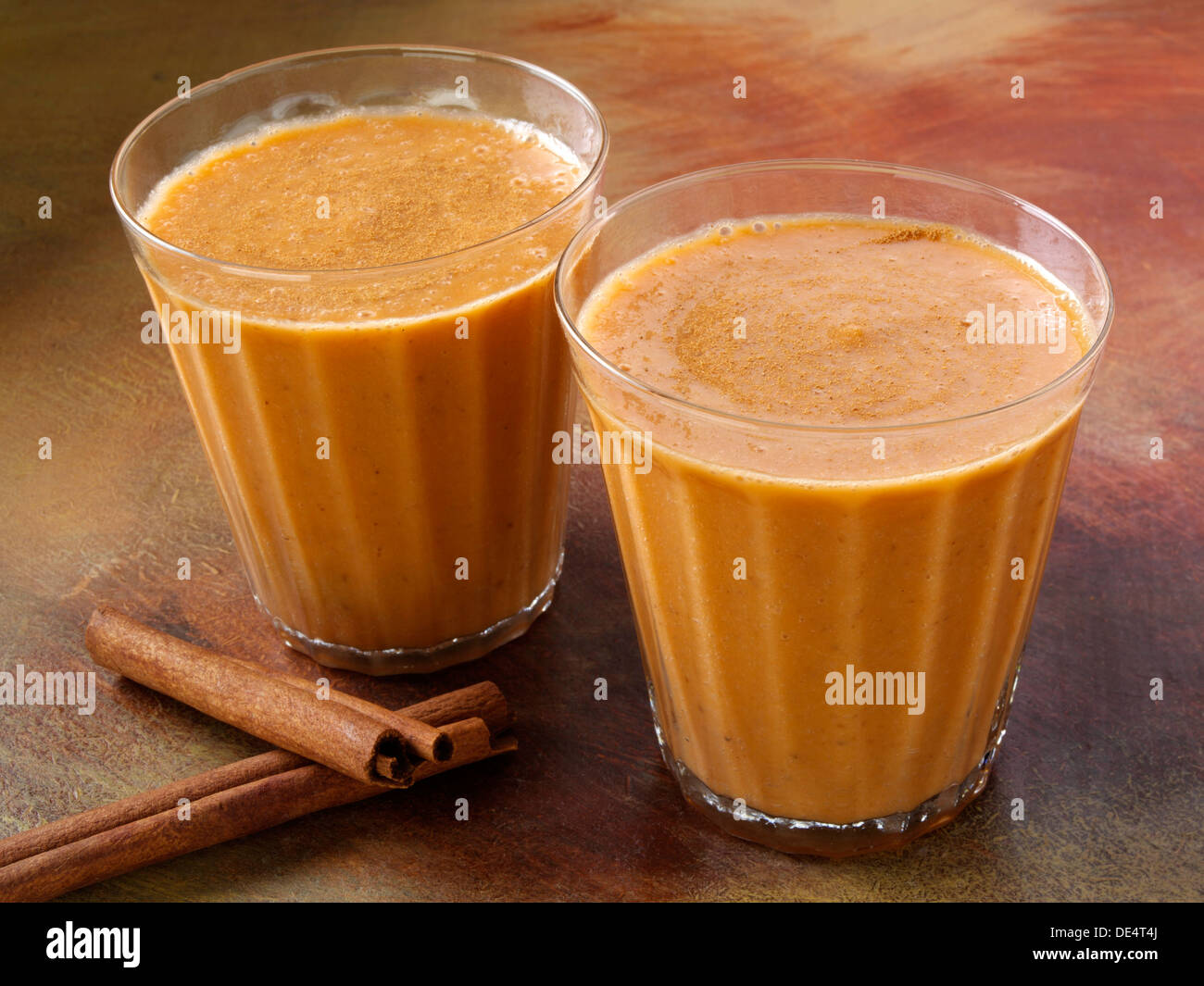 Karotte-Kuchen-smoothie Stockfoto