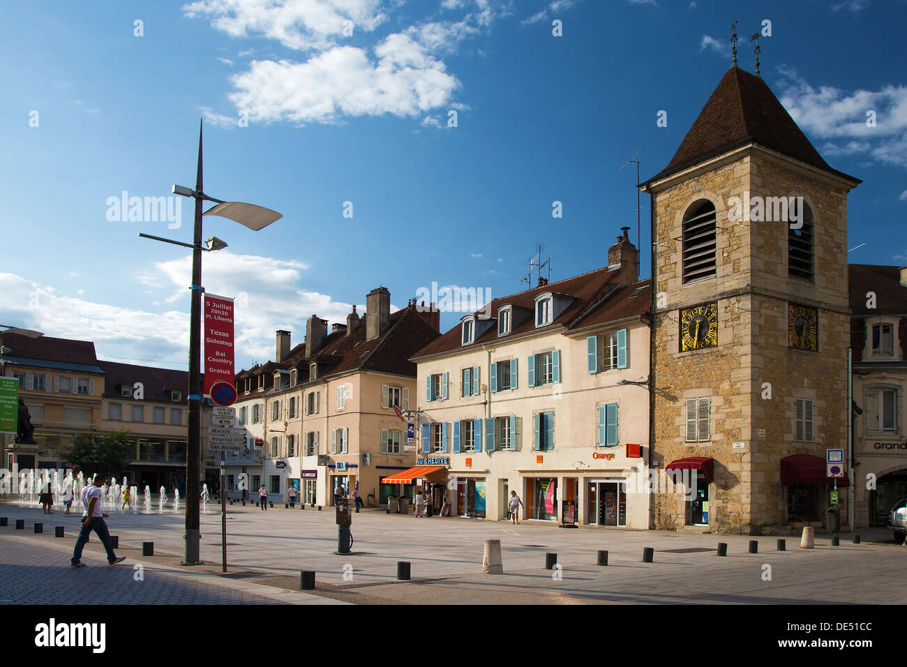 Lons-le-Saunier Rathaus Platz, Jura Region Frankreichs Stockfoto