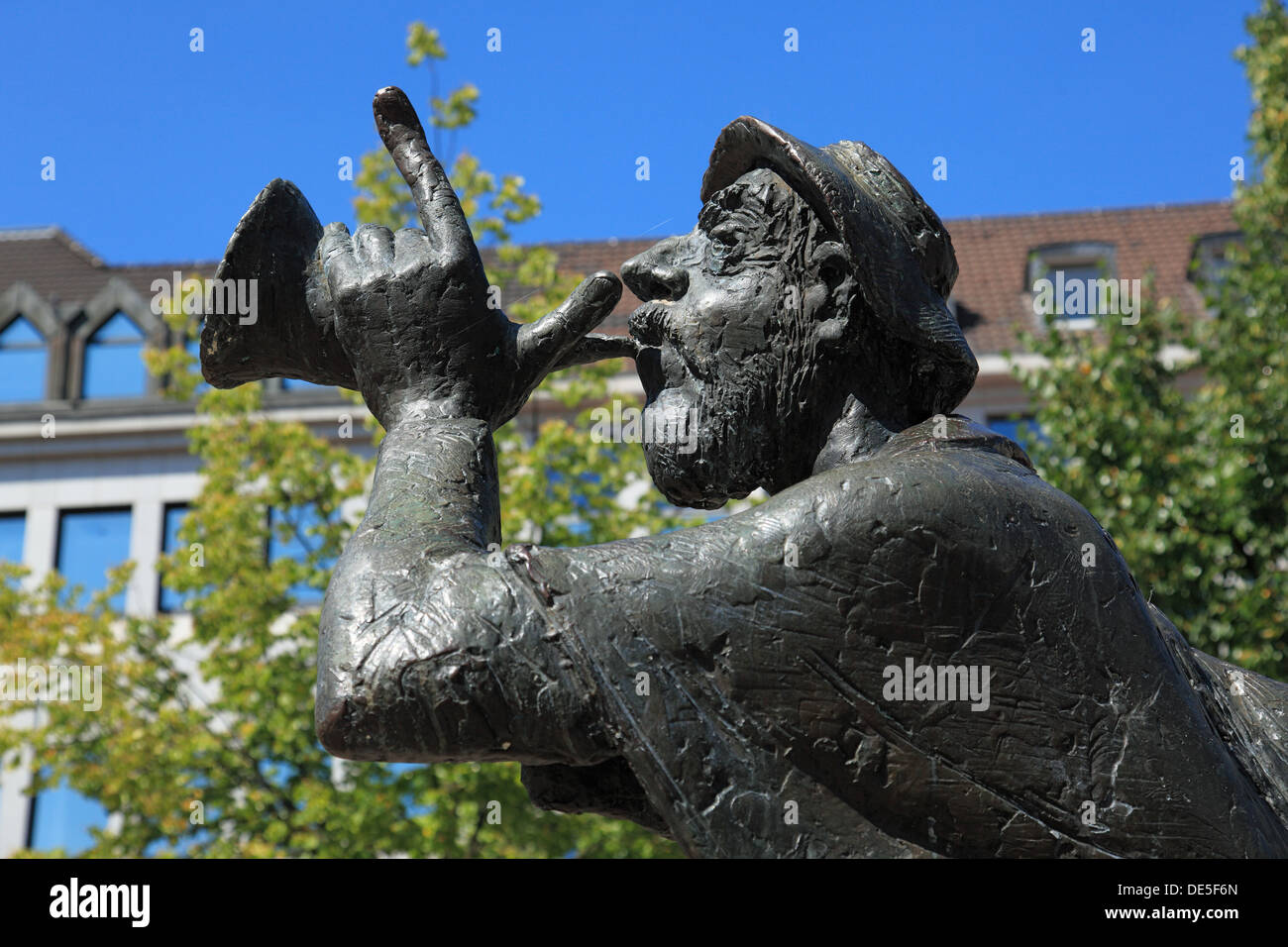 Jobsiade-Brunnen Oder Jobsiade-Brunnen von Karl Ulrich Nuss Auf Dem Husemannplatz in Bochum, Ruhrgebiet, Nordrhein-Westfalen Stockfoto