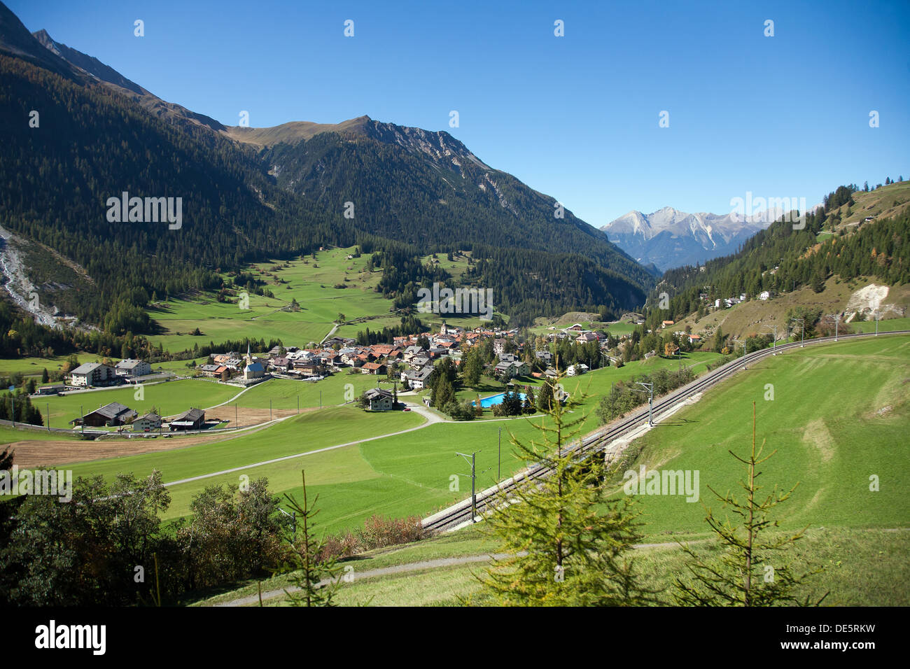 Bergün entfernt, Schweiz, mit Blick auf Bergün entfernt Stockfoto