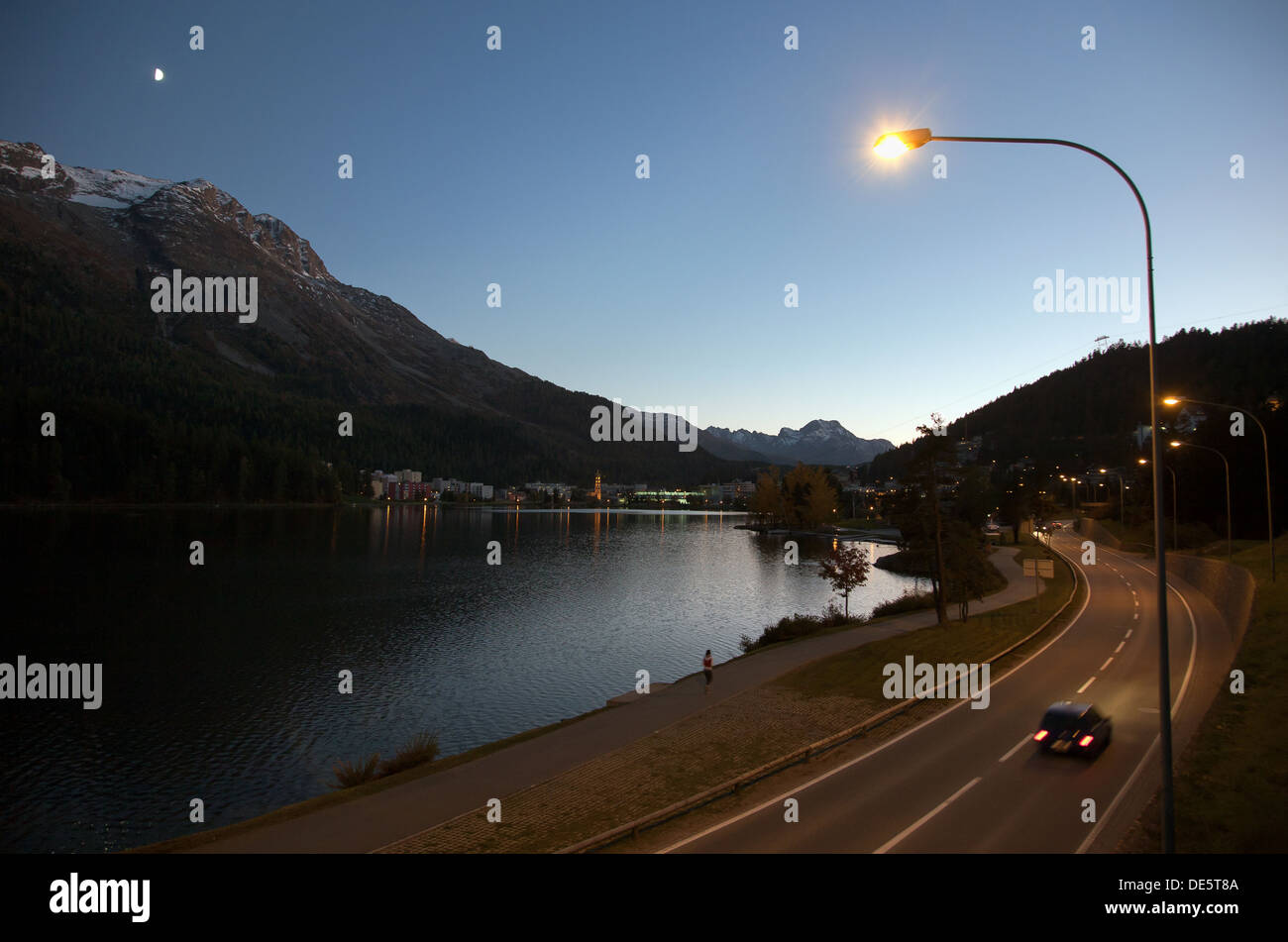 St. Moritz, Schweiz, Dämmerung auf dem St. Moritzersee Stockfoto