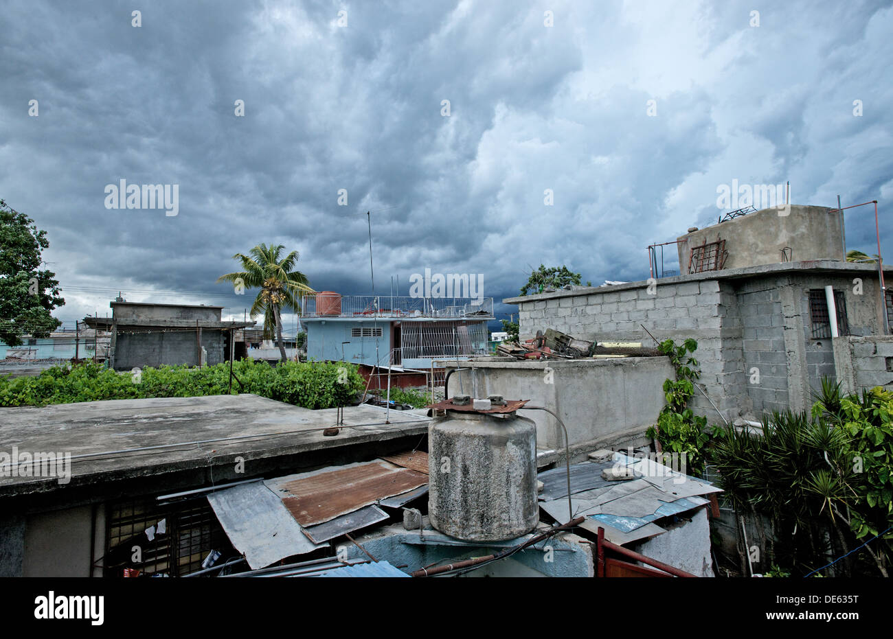 Santiago De Cuba, Kuba, einem gewundenen sowjetischen Sturm über die Stadt Stockfoto