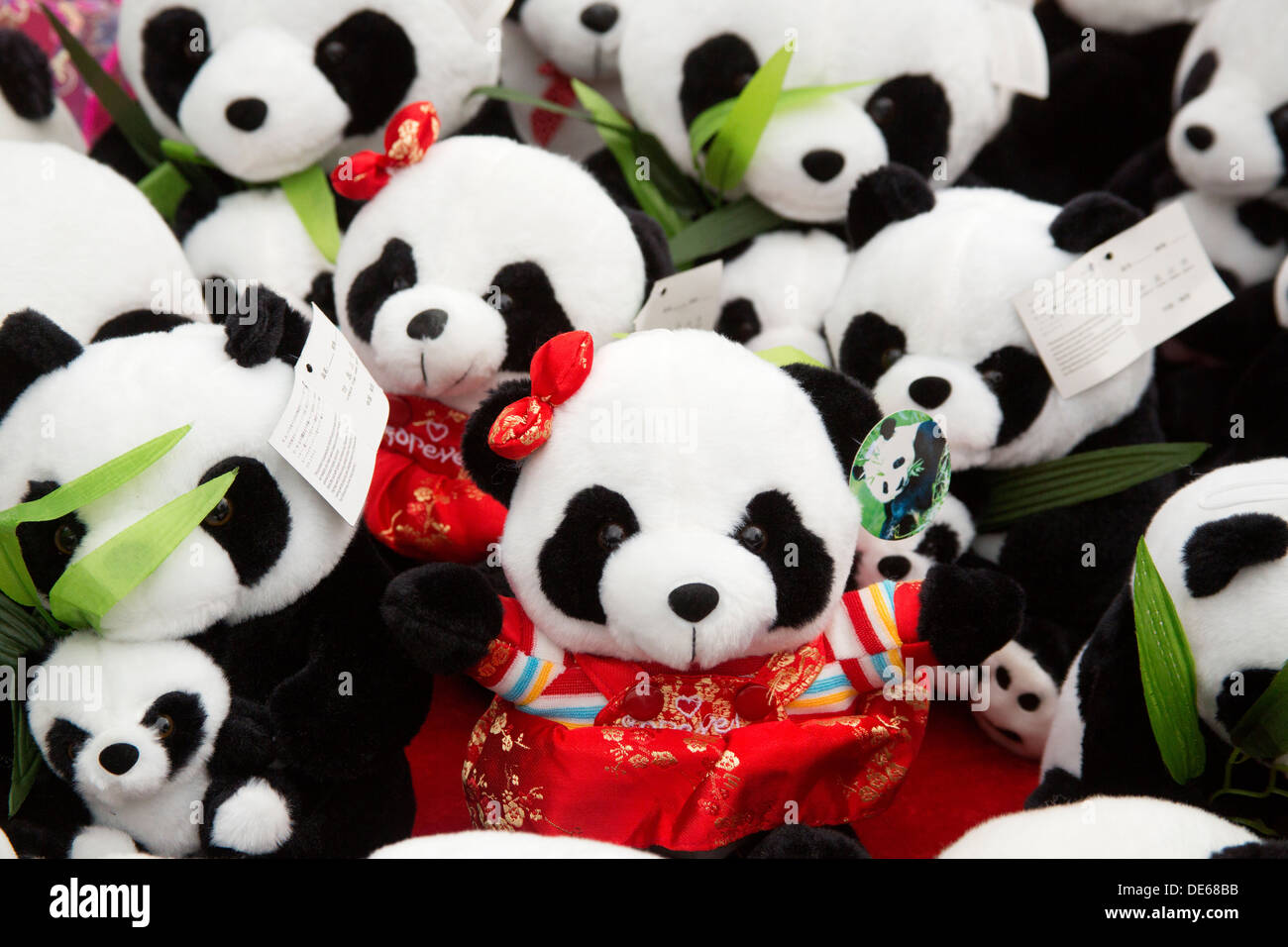 China Panda Spielzeug zum Verkauf in einem Museums-shop Stockfoto