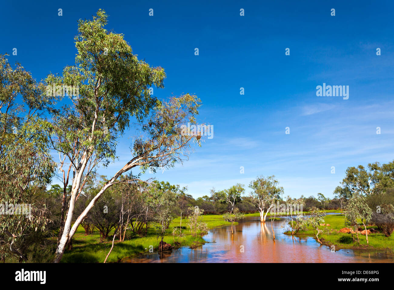 Wasser-Bach nach starken Regenfällen, Pilbara-Region Nordwest Australien Stockfoto