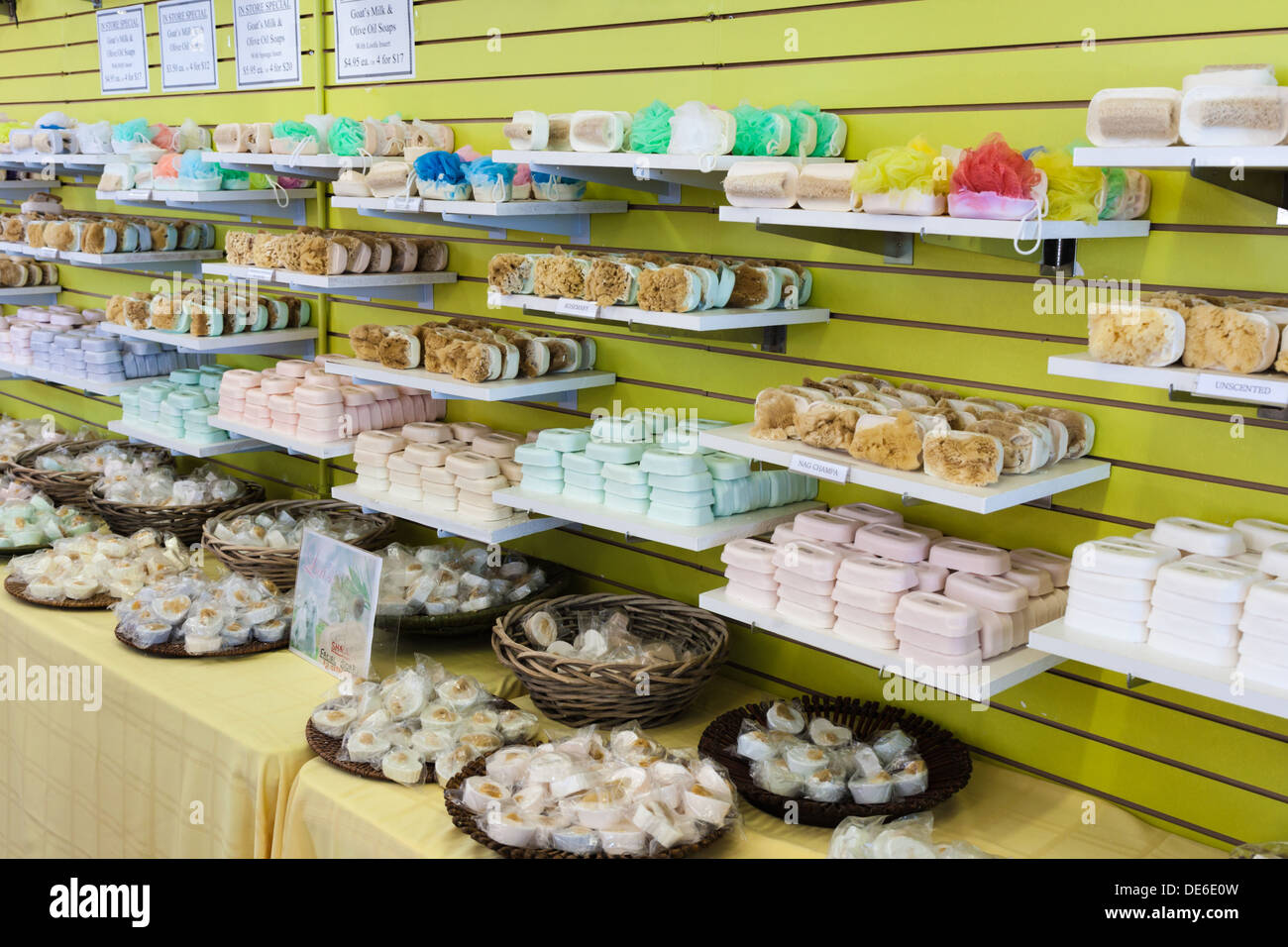 Specialty Seifen im Ladengeschäft im touristischen Zentrum von Tarpon Springs, Florida Stockfoto