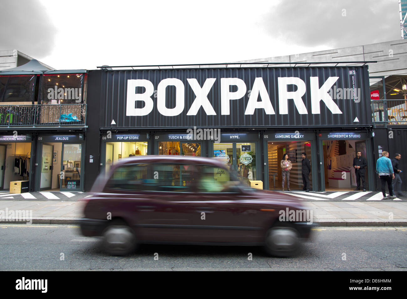 Boxpark Pop-up-Mall mit Sitz in Shoreditch, London, UK Stockfoto
