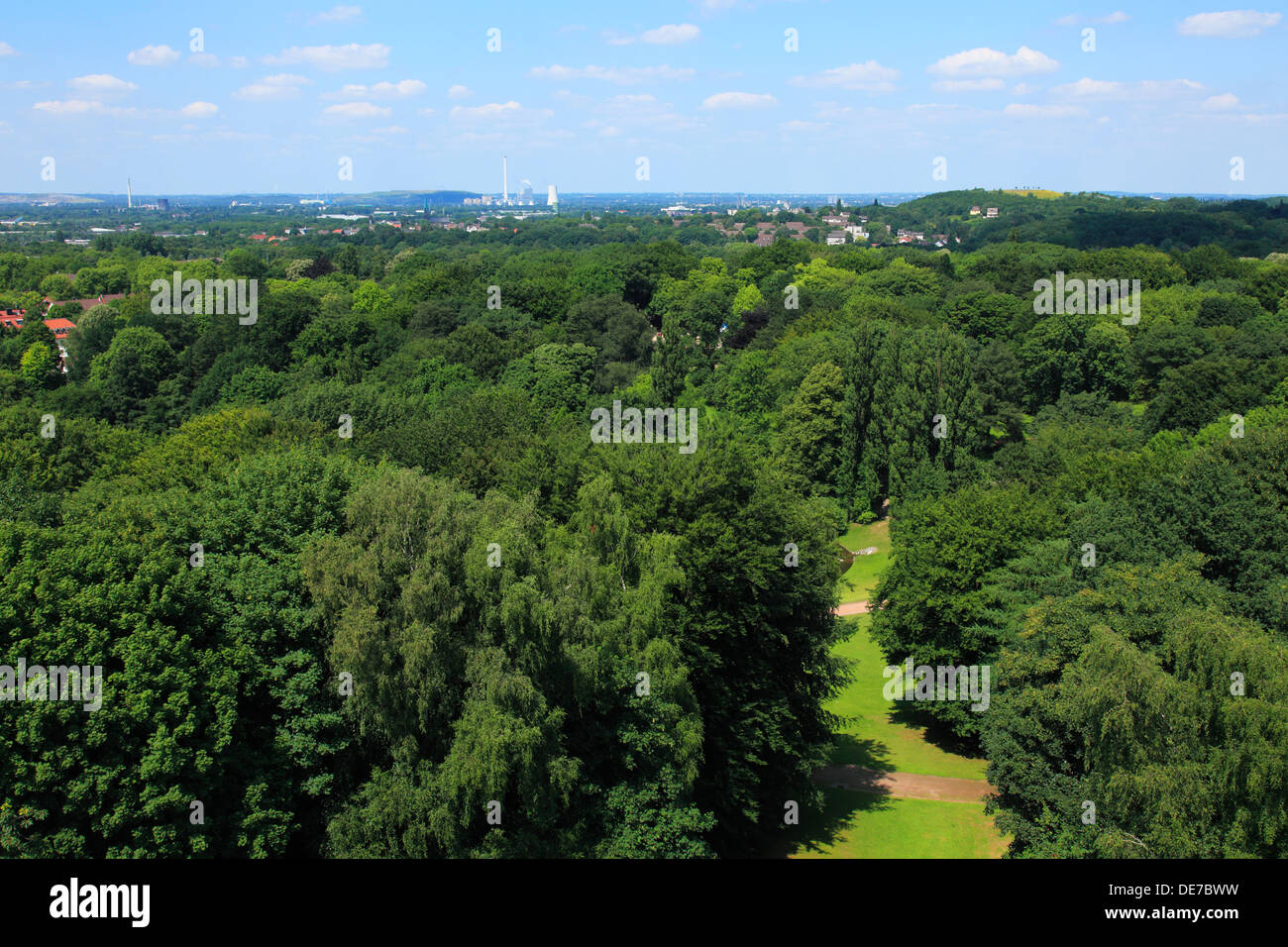 Panoramablick Vom Bismarckturm schlug Den Stadtpark Bochum Ruhrgebiet, Nordrhein-Westfalen Stockfoto