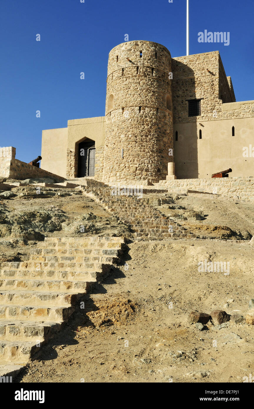 RM, lizenziert, keine Property-Release - Redaktion nur. historischen Adobe-Festung, Fort von Al Khabib oder Burg, Hajar al Gharbi Stockfoto