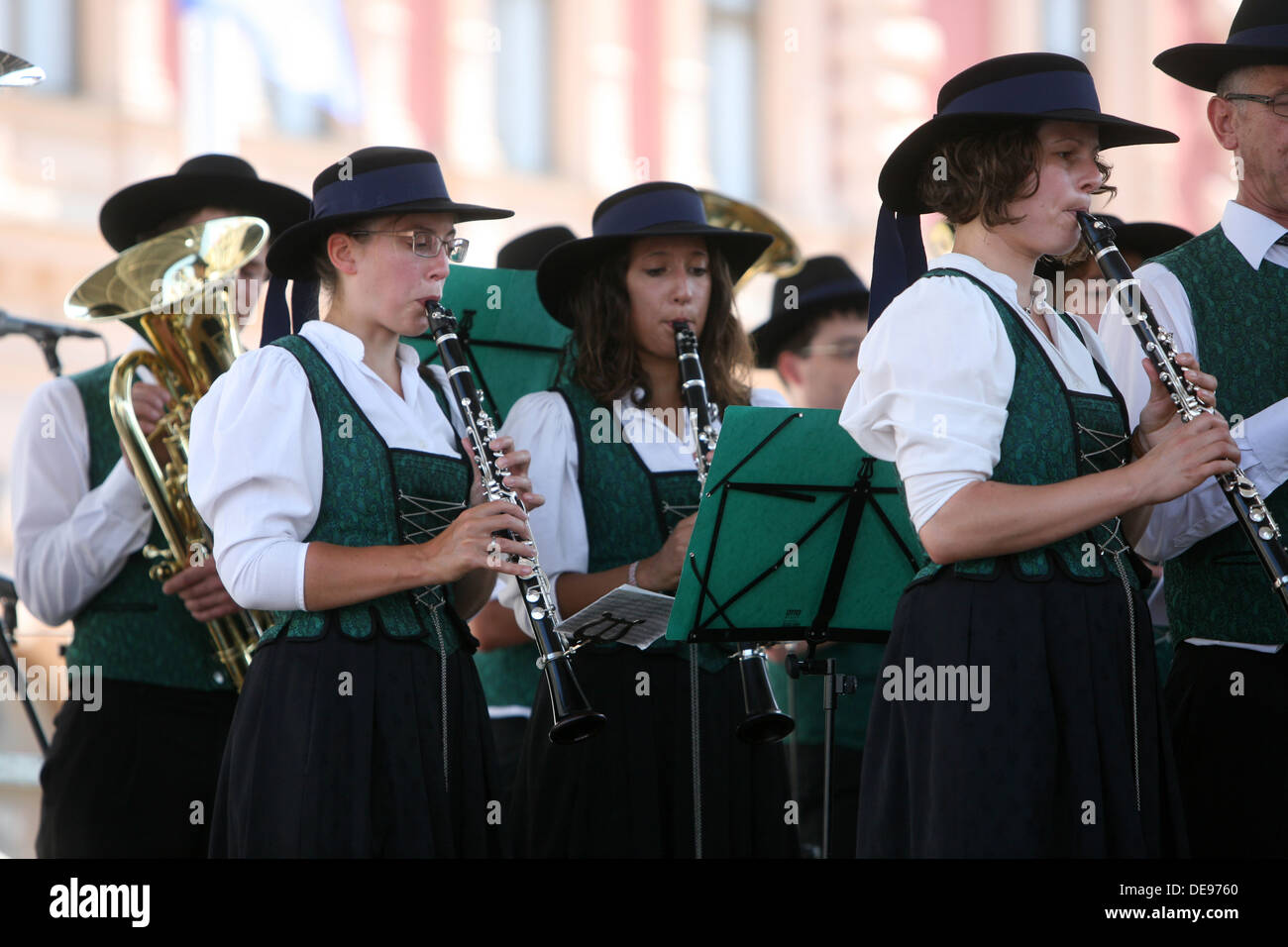Musik Gesellschaft Sacilia aus Schemmerberg in deutschen folk Kosten während der 47. Folklore-Festival in Zagreb, Kroatien am Juli 19,2013 Stockfoto
