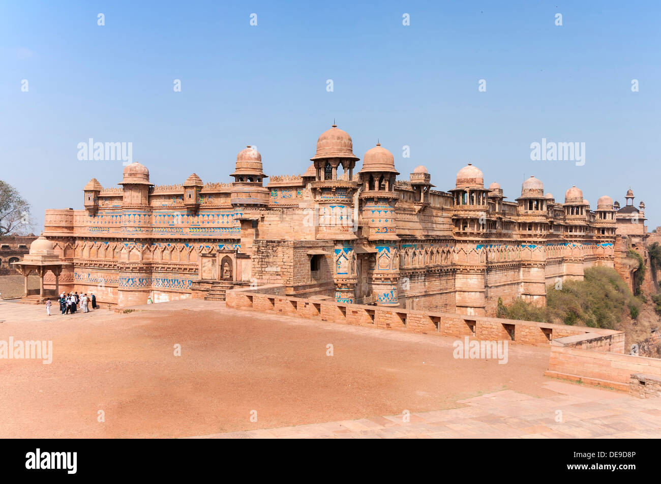 Festung und Palast der indischen Gwalior ist auf einer Klippe gebaut. Stockfoto