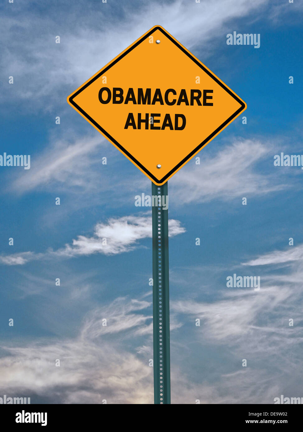 Obamacare voraus konzeptionelle gerichtete Post über blauen Himmel Stockfoto
